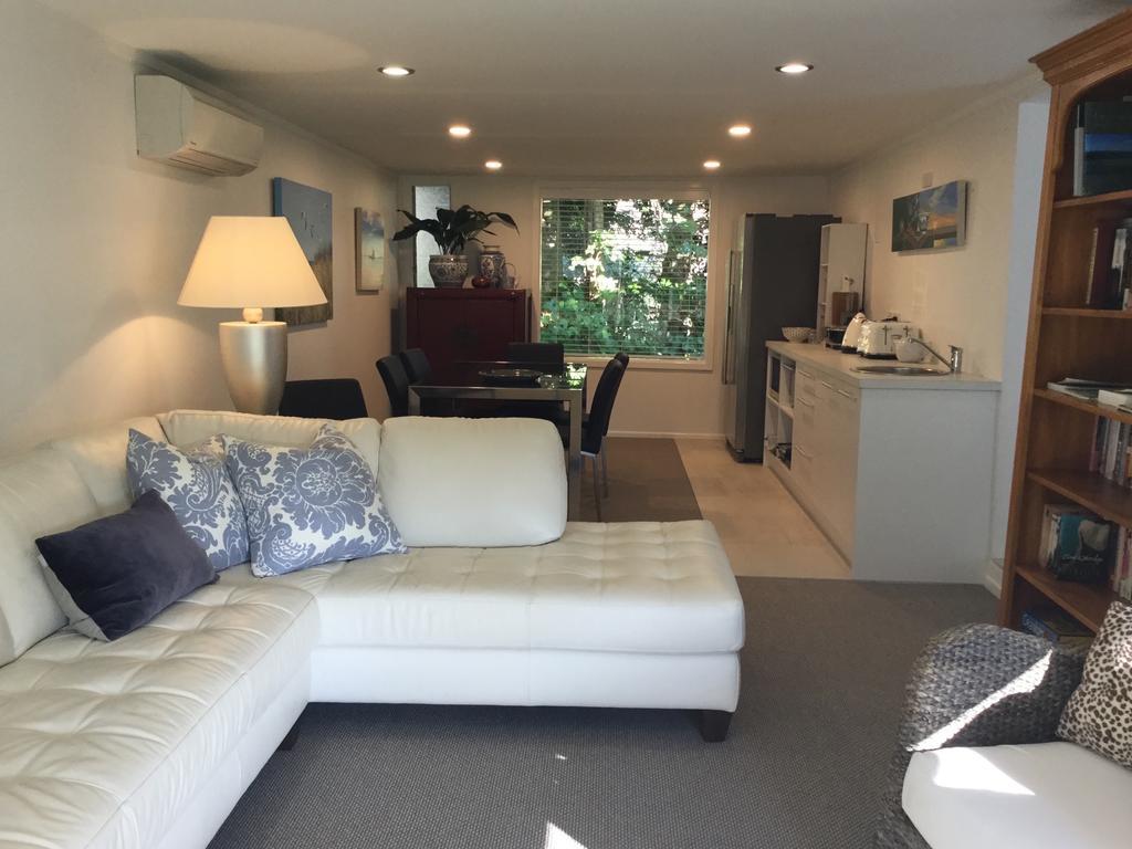 Sunny Glen Cottage Waikanae Bagian luar foto